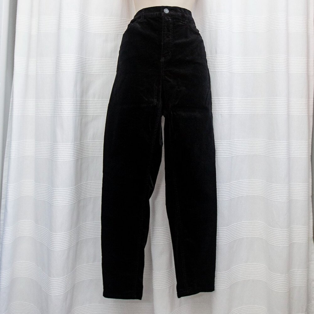 Black High-Waist Straight Velvet-Like Pants